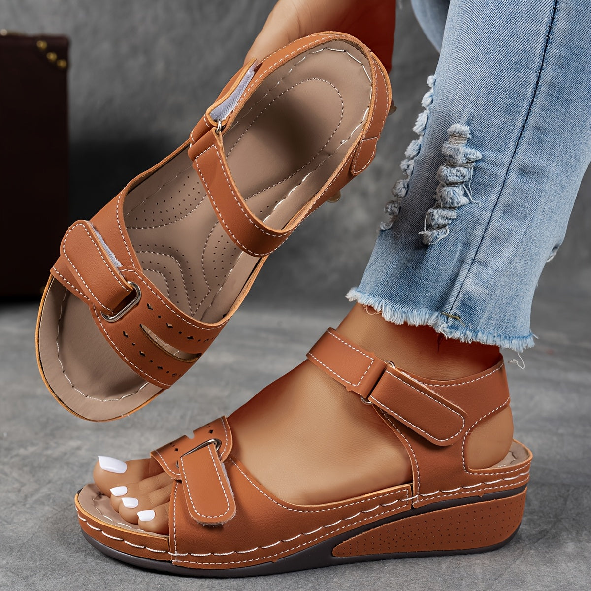 Sorella Support Sandals - Women's in red