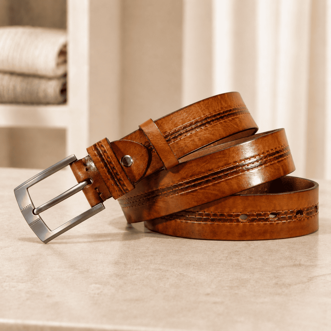 Rowan Full-Grain Leather Belt - Unisex in black