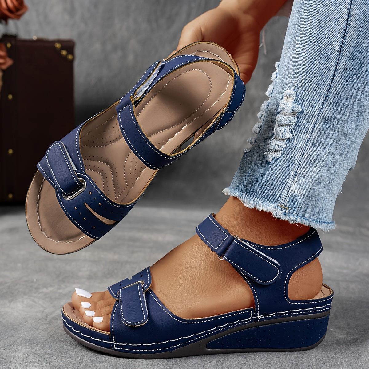 Sorella Support Sandals - Women's in red
