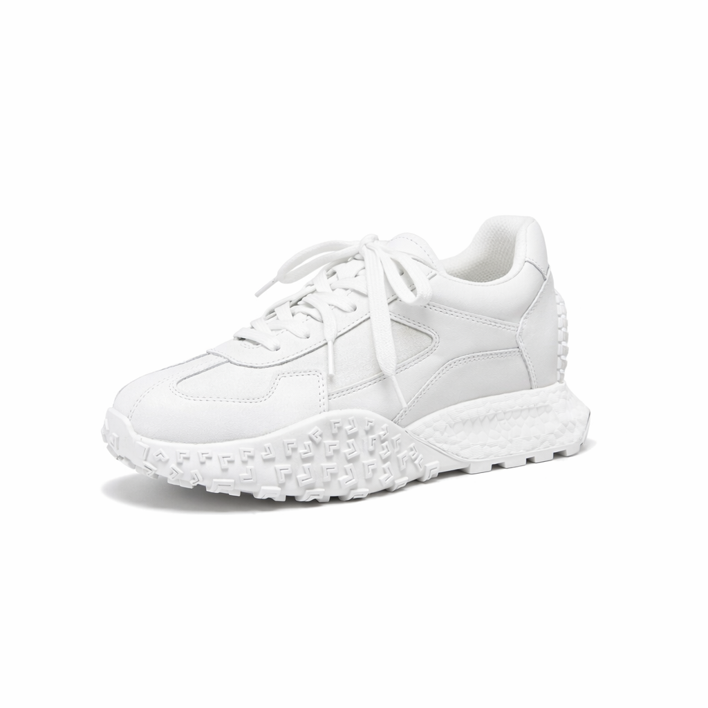 Lioren Elevate Sneakers - Women's in black