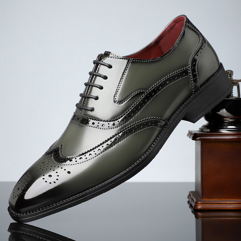 Stirling Leather Brogues - Men's in cognac midnight