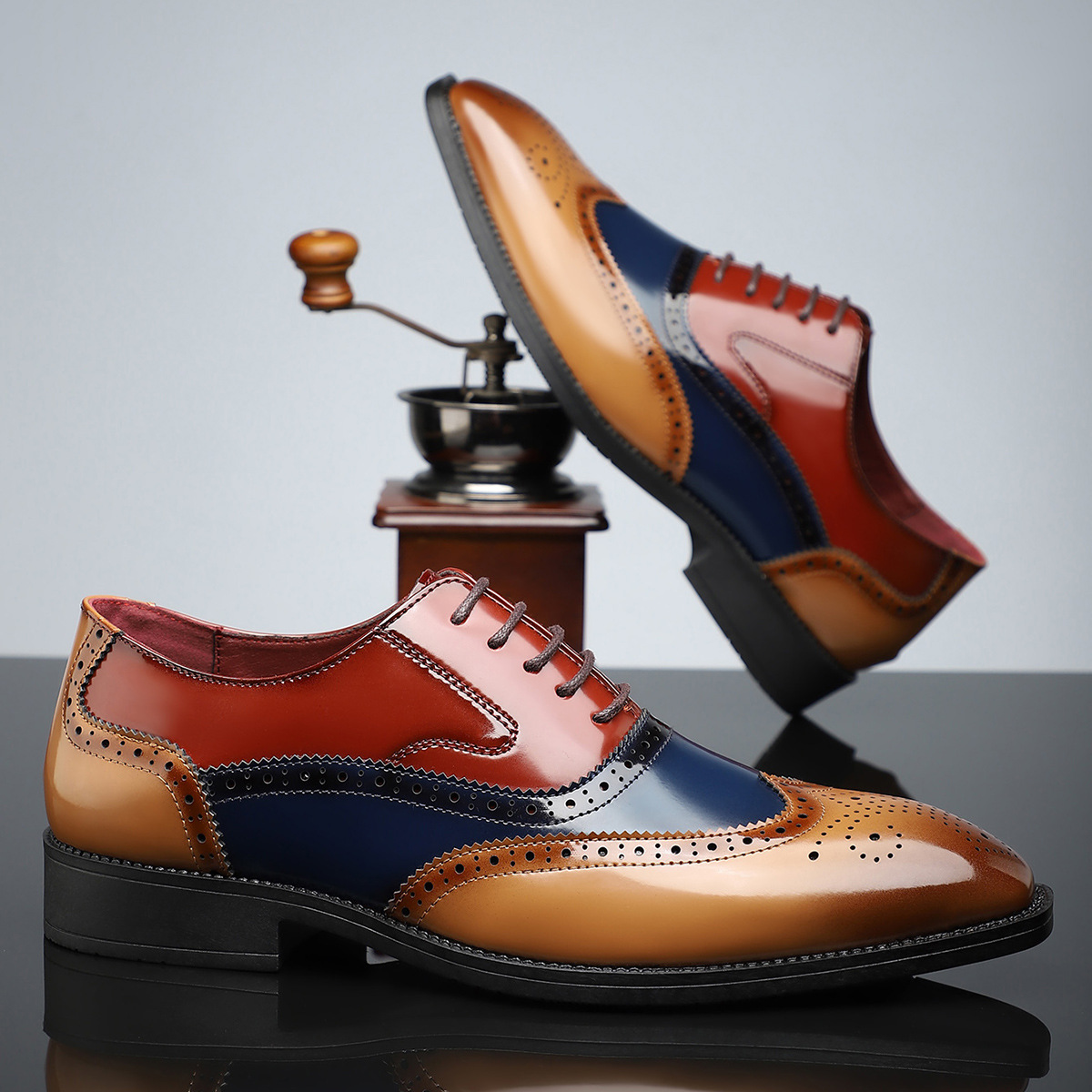 Stirling Leather Brogues - Men's in cognac midnight