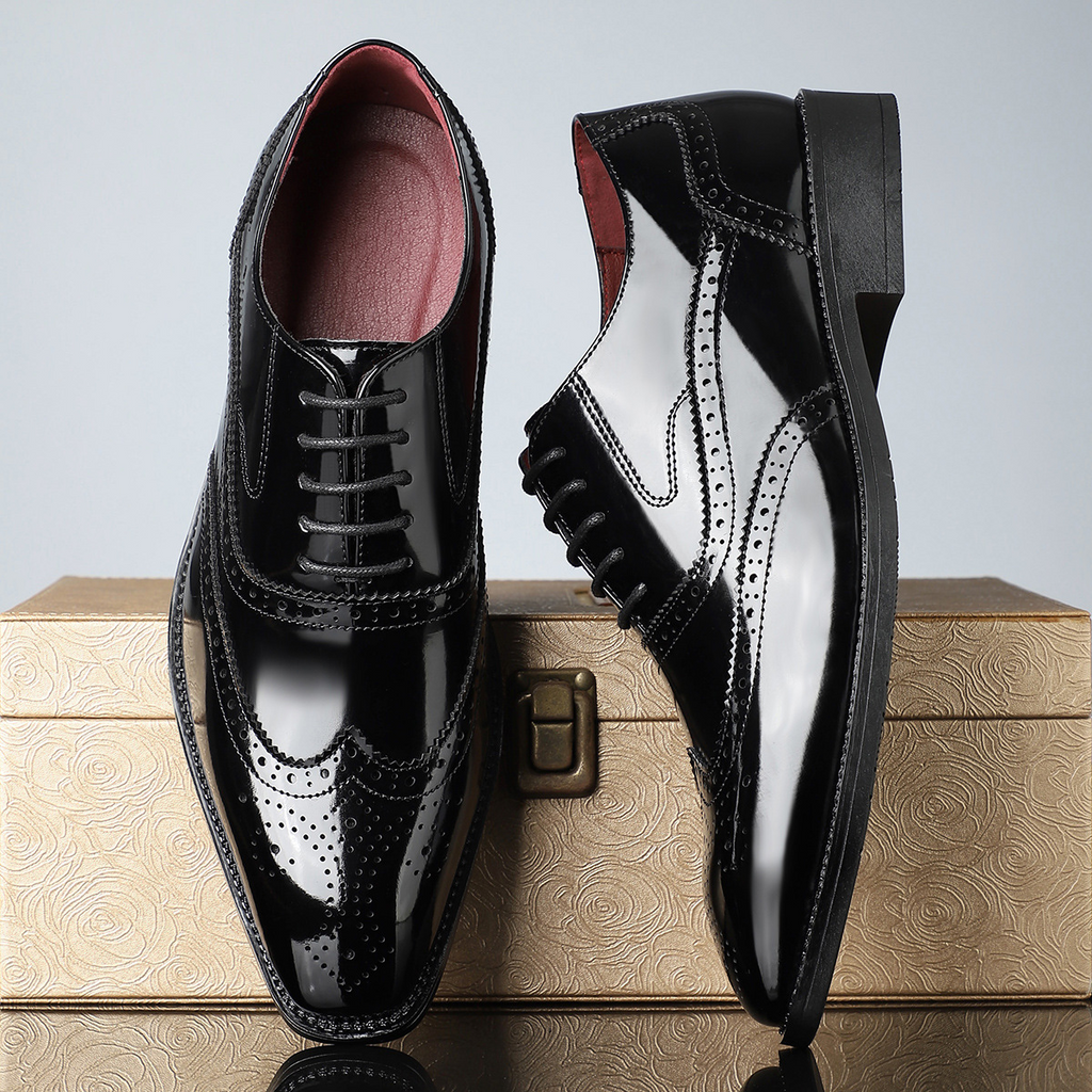 Stirling Leather Brogues - Men's in cognac midnight