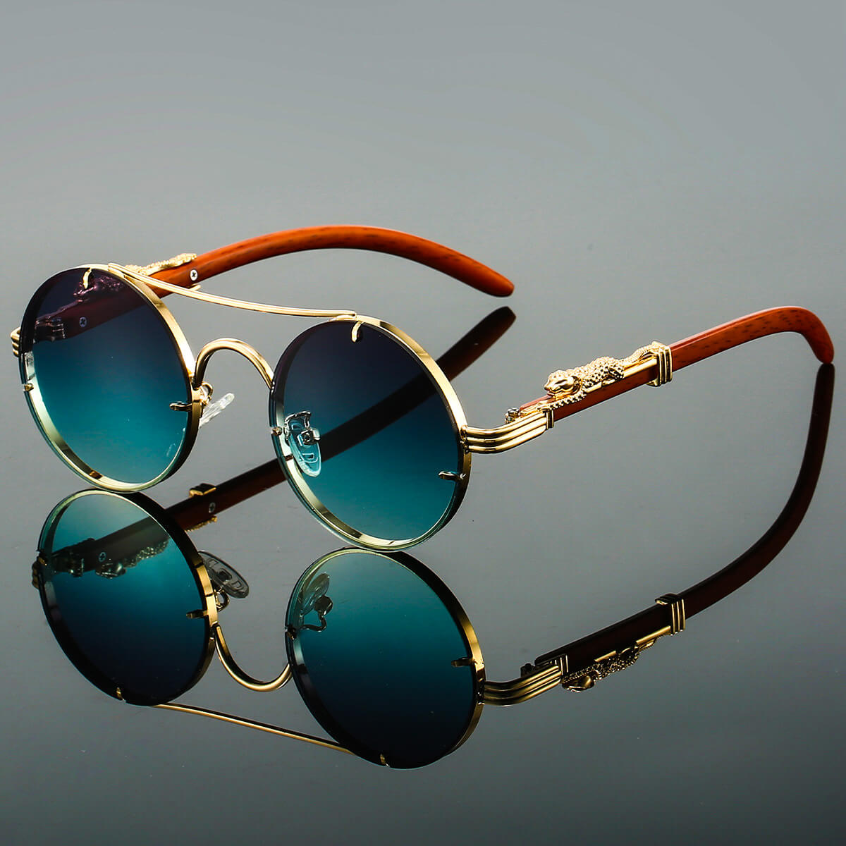 Orion Retro Sunglasses - Unisex in green