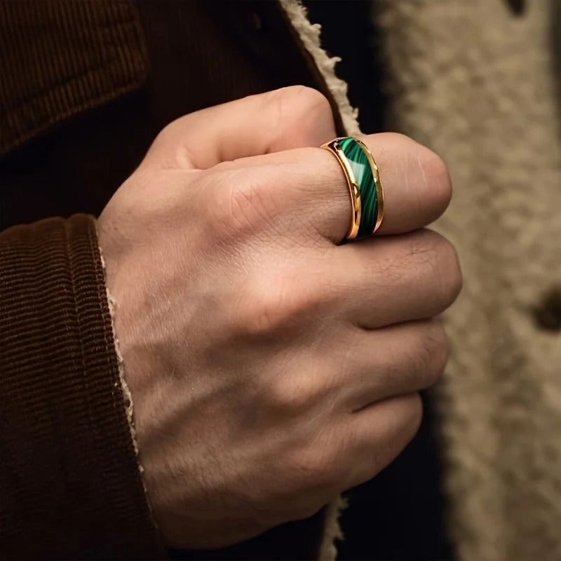 Hawthorne Monarch Ring - Unisex in green