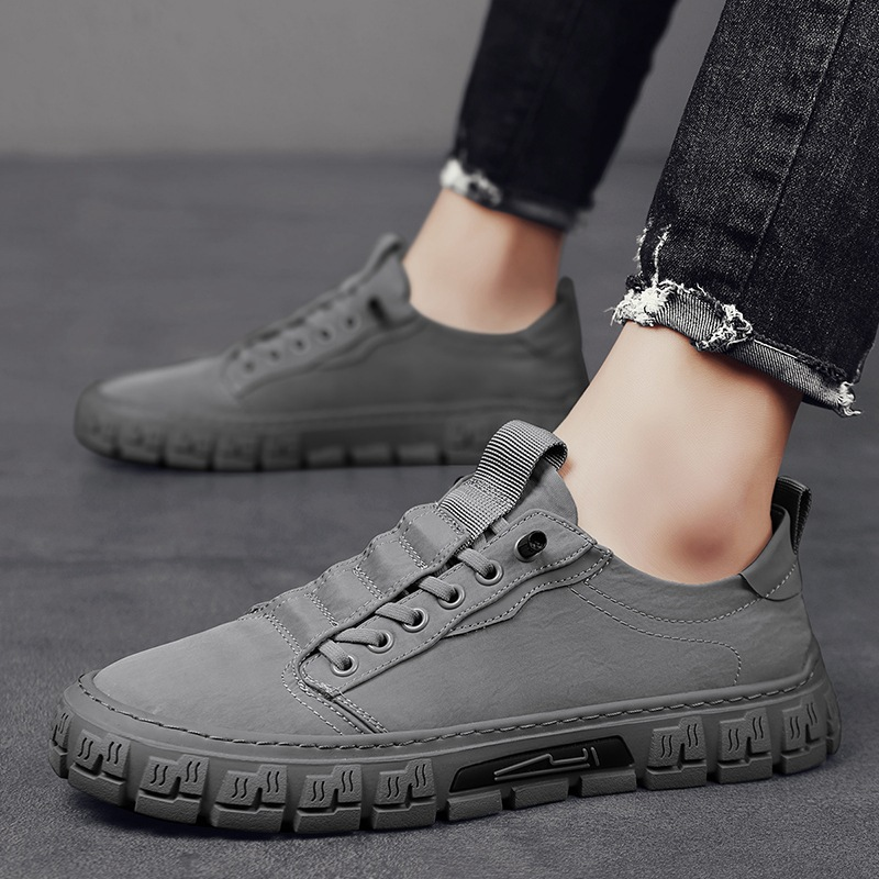 Hutton Canvas Sneakers - Men's in green