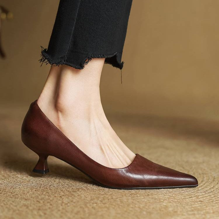 Noah Sculpted Leather Heels - Women's in red