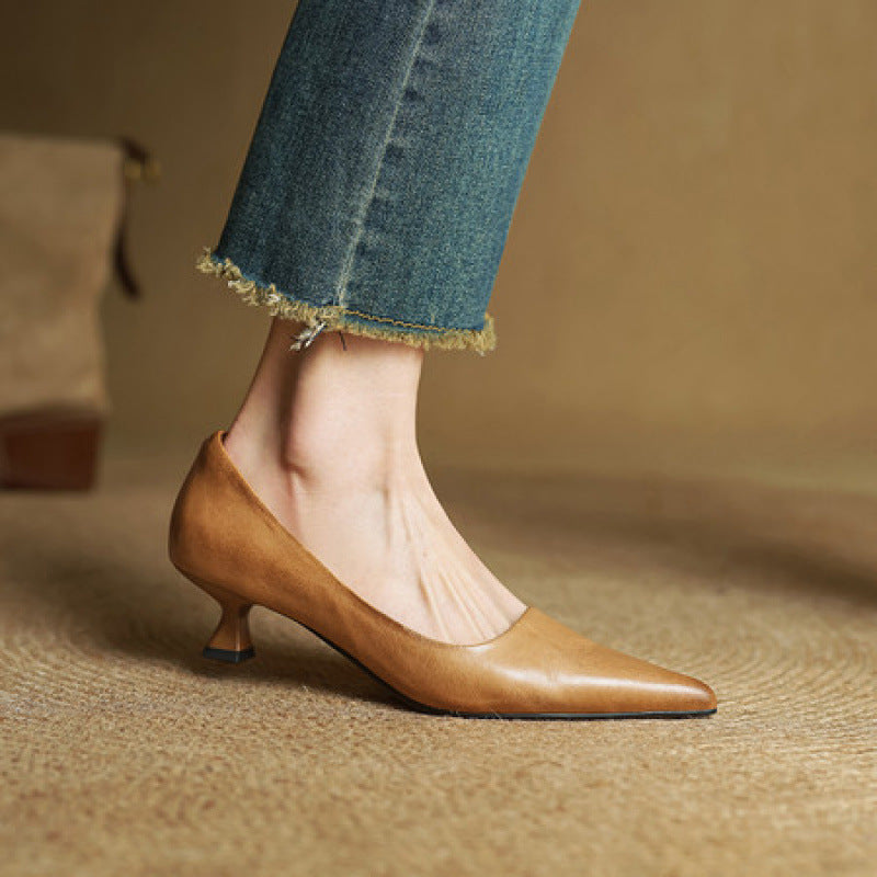 Noah Sculpted Leather Heels - Women's in camel