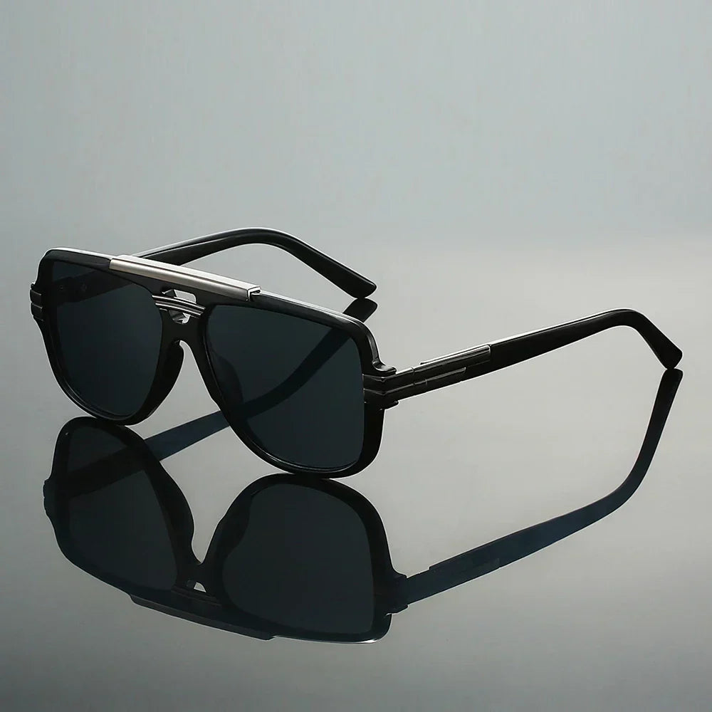 Aurelio Retro Sunglasses - Unisex in black