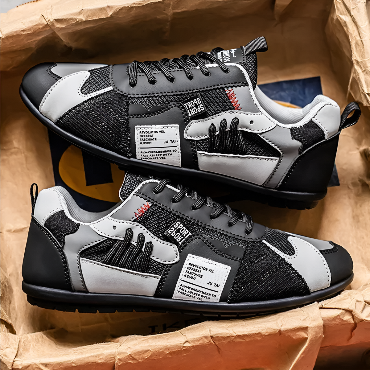 Brixton Retro Sneakers - Men's