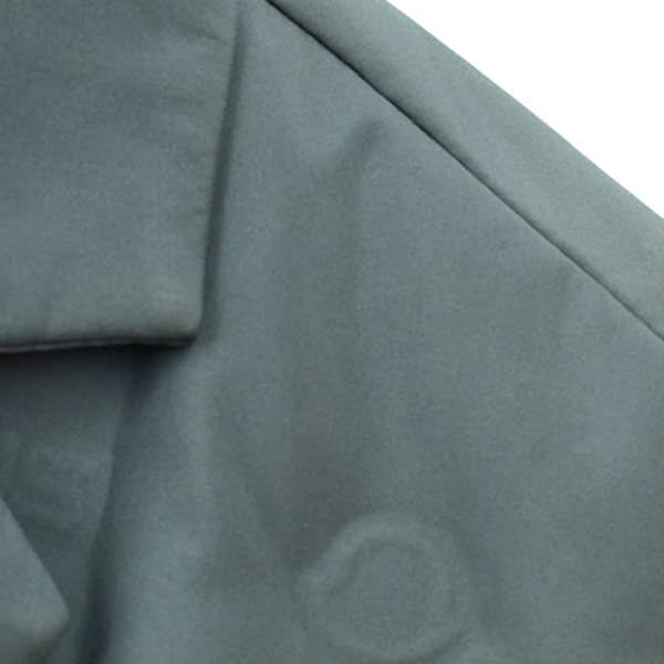 Sharp Focus Windbreaker - Men's in gray