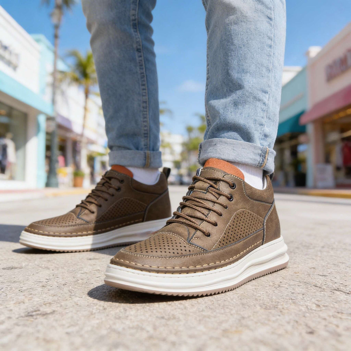 Rex Breeze Leather Sneakers - Men's in khaki