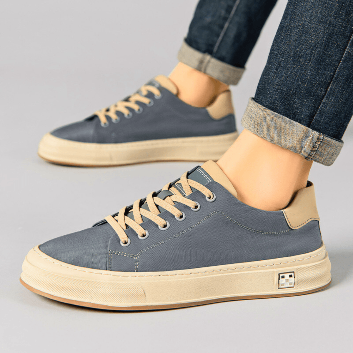 Canvas Emerson Sneakers - Men's in ocean mist