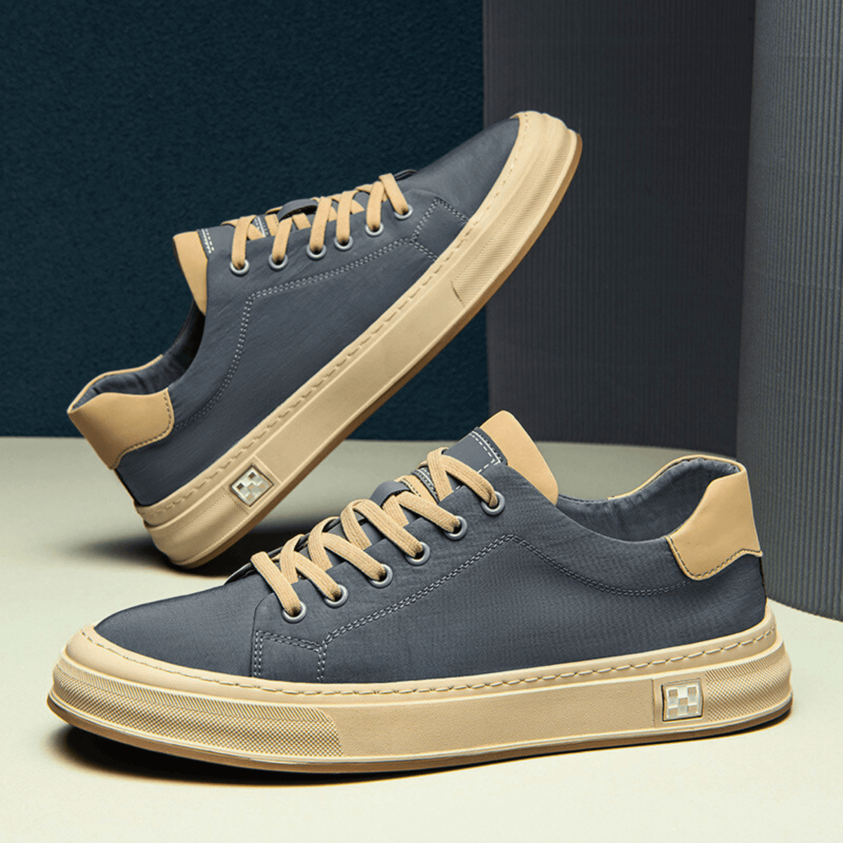 Canvas Emerson Sneakers - Men's