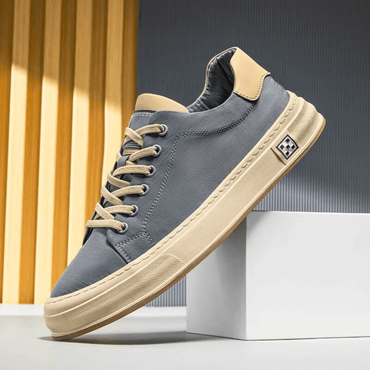 Canvas Emerson Sneakers - Men's