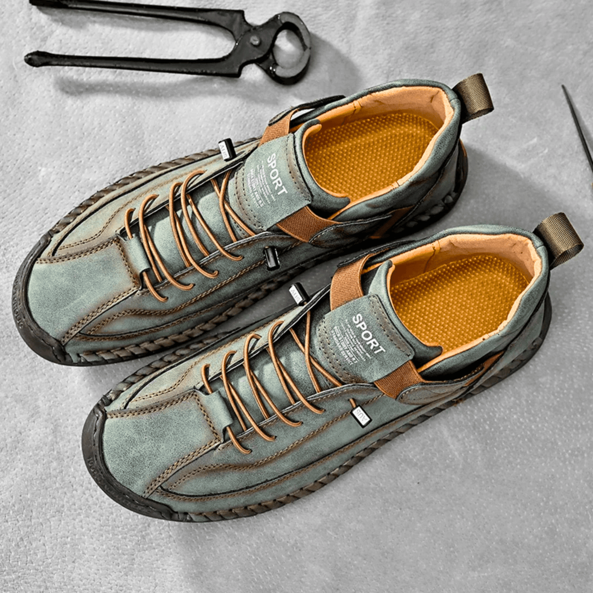 Hutton Artisan Leather Sneakers - Men's in green