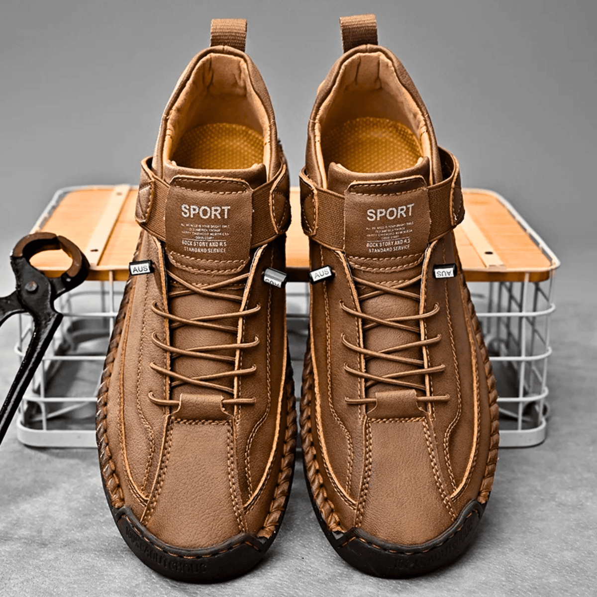 Hutton Artisan Leather Sneakers - Men's in green