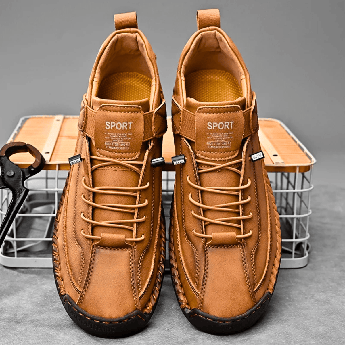 Hutton Artisan Leather Sneakers - Men's in green