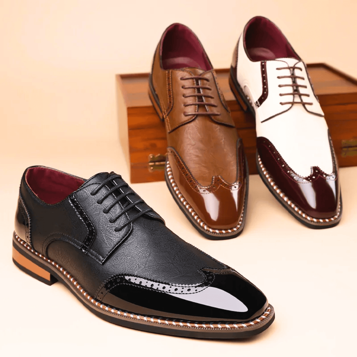 Leather Graham Brogues - Men's in ivory