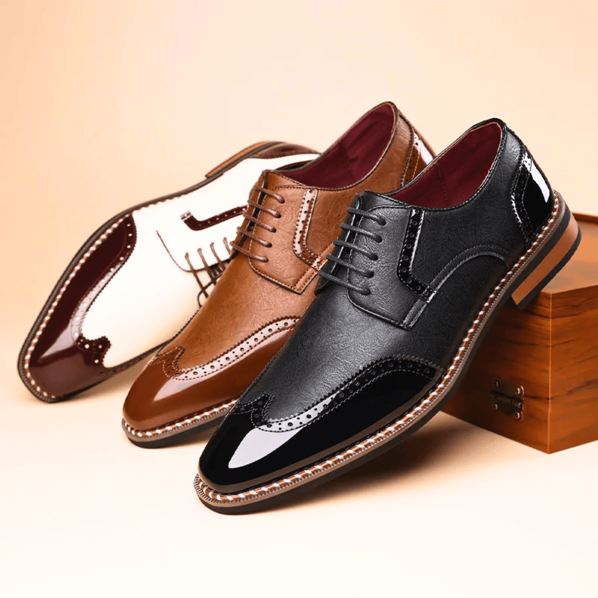 Leather Graham Brogues - Men's in ivory